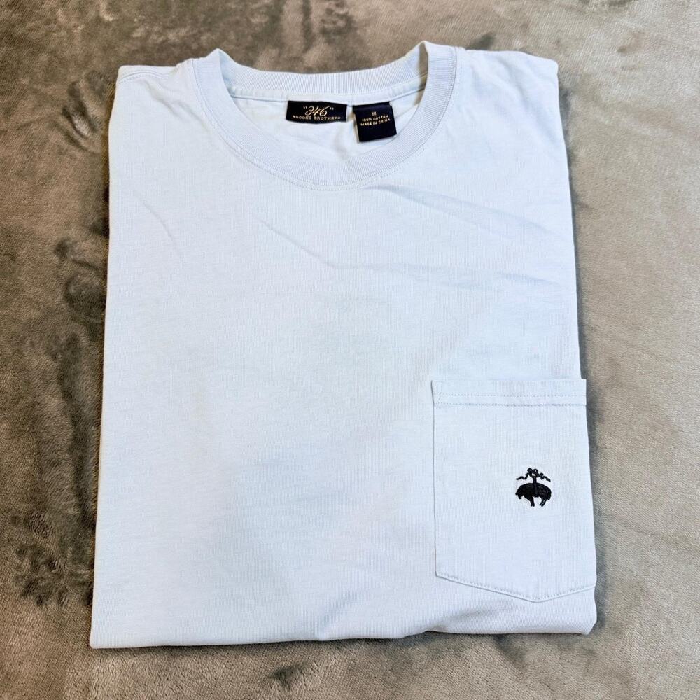 Brooks Brothers 346 Men Pocket Tee Sz M Pastel Blue Minimalist Luxury Preppy